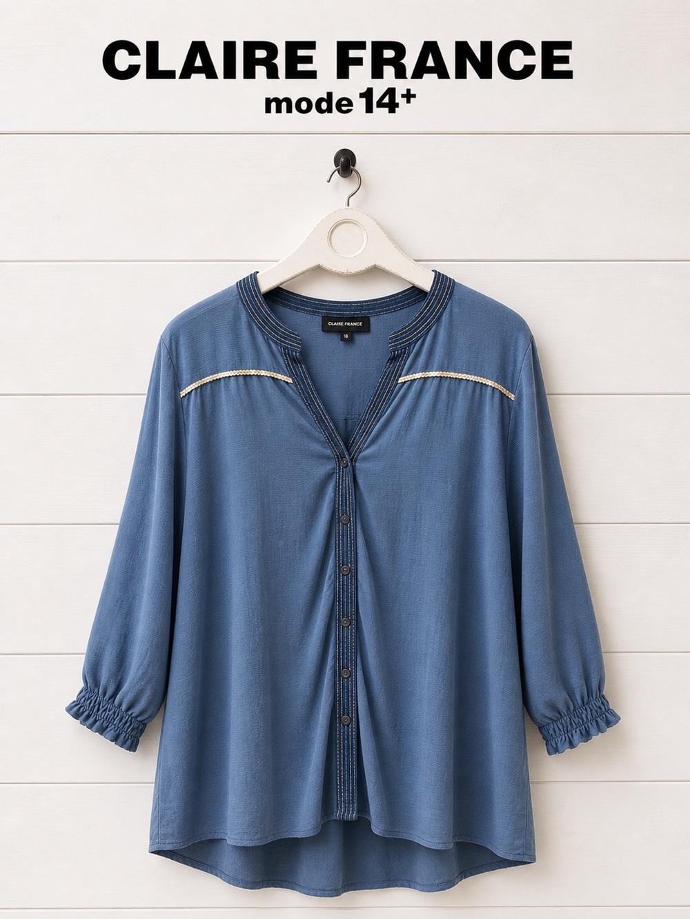 CLAIRE FRANCE Blue Blouse Gold Details Size 16